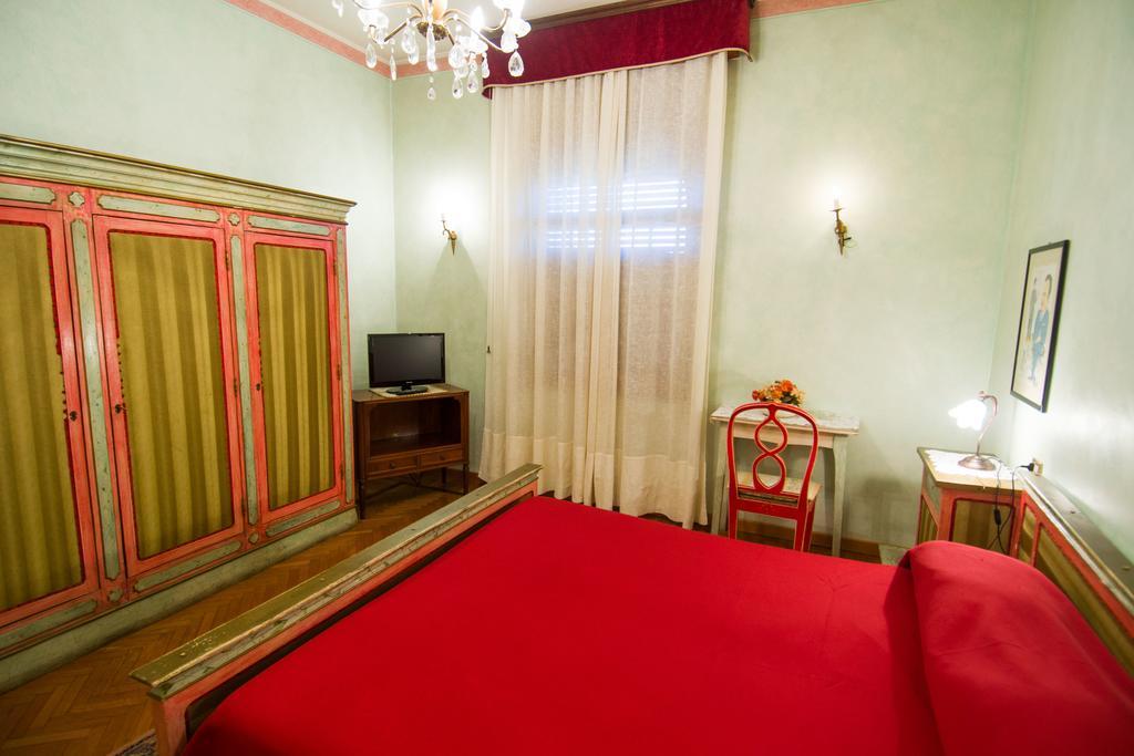 Hotel I Due Foscari Busseto Pokój zdjęcie